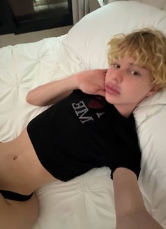 Sexy Niki - Acompañantes masculino in Riyadh Photo 5 of 19