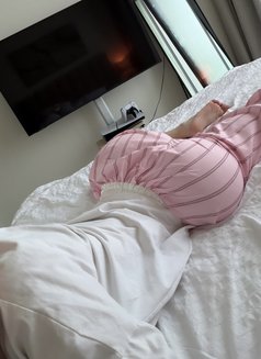 Sexy Niki - Acompañantes masculino in Dubai Photo 1 of 15