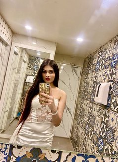 Sexy Nisha - Transsexual escort in Kolkata Photo 28 of 30
