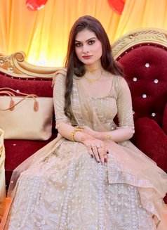 Sexy Nisha - Transsexual escort in Kolkata Photo 11 of 29