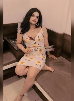 Sexy Nisha Queen - Acompañantes transexual in Pune Photo 1 of 4
