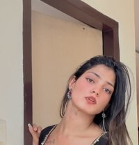 Sexy Nyra - puta in Vadodara