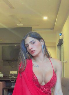 Sexy Nyra - escort in Surat Photo 7 of 8