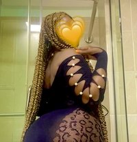 Sexy Pee - puta in Benin City