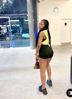 Sexy Perry - escort in Dubai Photo 8 of 18