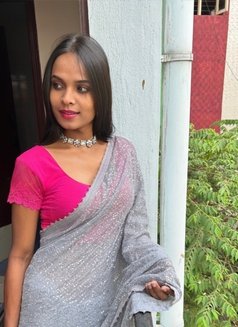 Sexy Pihu - Transsexual escort in Bangalore Photo 5 of 6