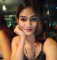 Sexy Pinky - Acompañantes transexual in Bangalore Photo 1 of 4