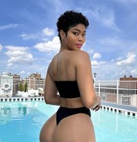 Sexy Pinky - escort in Lagos, Nigeria Photo 4 of 4