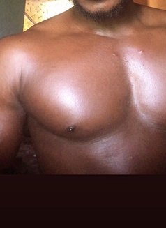 Sexy Pisces - Acompañantes masculino in Lagos, Nigeria Photo 4 of 4