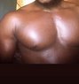 Sexy Pisces - Acompañantes masculino in Lagos, Nigeria Photo 2 of 5