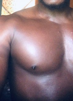 Sexy Pisces - Acompañantes masculino in Lagos, Nigeria Photo 4 of 5