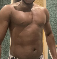 Sexy Pisces - Male escort in Lagos, Nigeria