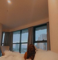 Sexy Queen - puta in Singapore