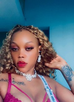 Sexy Rihanna wants to have fun - escort in Bangalore Photo 8 of 11