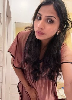 Sexy_ Ritu gril - Transsexual escort in Ahmedabad Photo 10 of 10