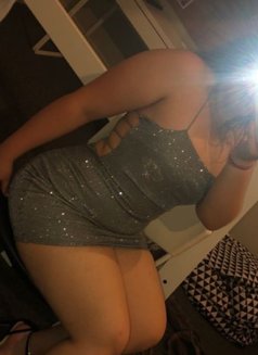 Sexy Rose - escort in New Delhi Photo 2 of 2