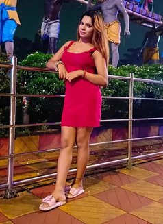 Sexy Roxy - escort in Mumbai Photo 12 of 16