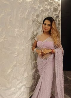 Sexy Roxy - escort in Mumbai Photo 16 of 16