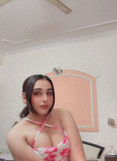 sexy rubina - Transsexual escort in Ahmedabad Photo 4 of 10