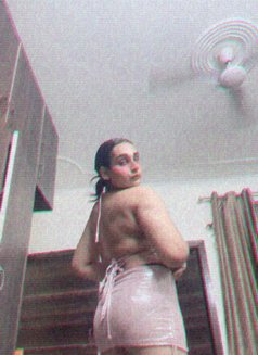 sexy rubina - Transsexual escort in Ahmedabad Photo 9 of 10