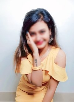 Sexy Ruma Is Ready to Do Sex for Money - puta in Bangalore Photo 2 of 6