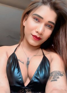 Sexy Samaira - Transsexual escort in Ahmedabad Photo 1 of 24