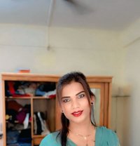 Sexy Samaira - Transsexual escort in Ahmedabad