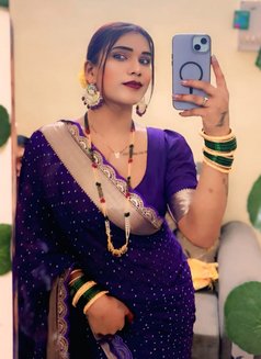 Sexy Samaira - Transsexual escort in Ahmedabad Photo 4 of 24