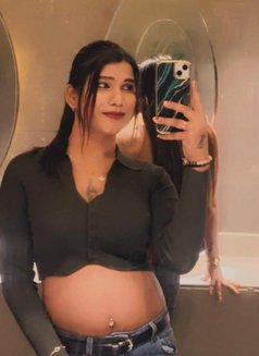 Sexy Samaira - Transsexual escort in Ahmedabad Photo 17 of 24