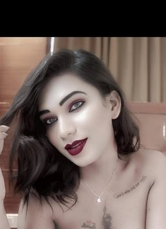 Sexy Samaira - Transsexual escort in Pune Photo 12 of 29