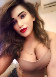 Sexy Samaira - Transsexual escort in Pune Photo 16 of 29
