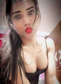 Sexy Samira - Transsexual escort in Rajkot Photo 1 of 12