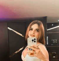 Sexy Saniya - Transsexual companion in Pune