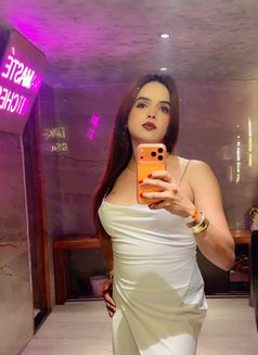 Sexy Saniya - Transsexual companion in Pune Photo 26 of 30