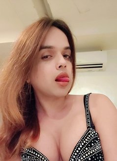 Sexy Saniya - Transsexual companion in Pune Photo 17 of 30