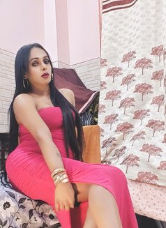 Sexy Sarah - Acompañantes transexual in Kolkata Photo 24 of 24