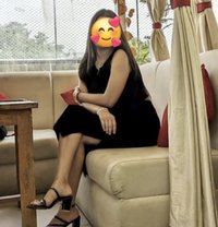 Sexy service 100% indep. girl - escort in Hyderabad