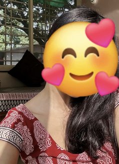 Sexy service 100% indep. girl - escort in Chennai Photo 4 of 4