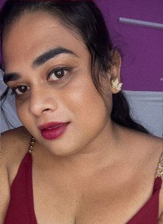 Sexy Shemale Mounika - Transsexual escort in Hyderabad Photo 2 of 3