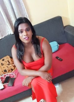 Sexy Sherin - Transsexual escort in Bangalore Photo 1 of 7