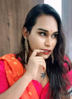 Sexy Shila - Transsexual escort in Bangalore Photo 23 of 30