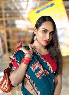 Sexy Shila - Transsexual escort in Bangalore Photo 26 of 30