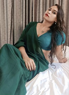 Sexy Shila - Transsexual escort in Bangalore Photo 28 of 30
