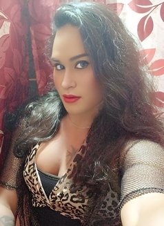 Sexy Shila - Transsexual escort in Kolkata Photo 6 of 23