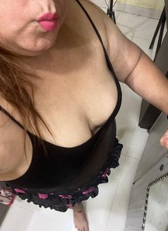 Sexy Shweta - escort in Mumbai Photo 5 of 11