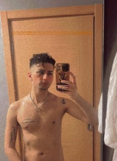 Sexy Sinner99 - Male escort in İstanbul Photo 4 of 9