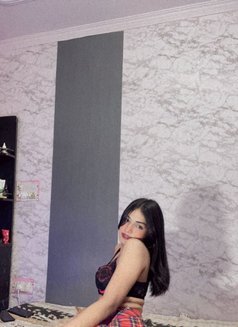 Zoe videos & cam session - Transsexual escort in Chennai Photo 23 of 29