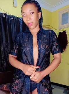 Sexy Slutty Horny African Girl Barbie - puta in Bangalore Photo 5 of 5