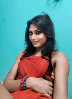 Sexy Sonali - Transsexual escort in Bangalore Photo 17 of 17