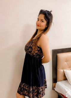 Sexy Sonia Real Meet & Cam Session - puta in Rajkot Photo 2 of 7